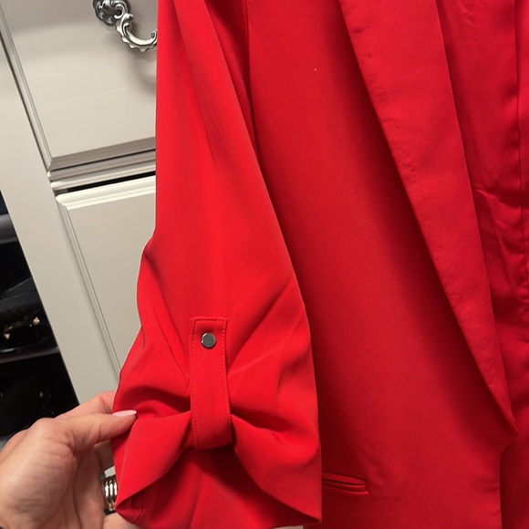 Red long blazer by Renaur, size 4 - Picture 2 of 2